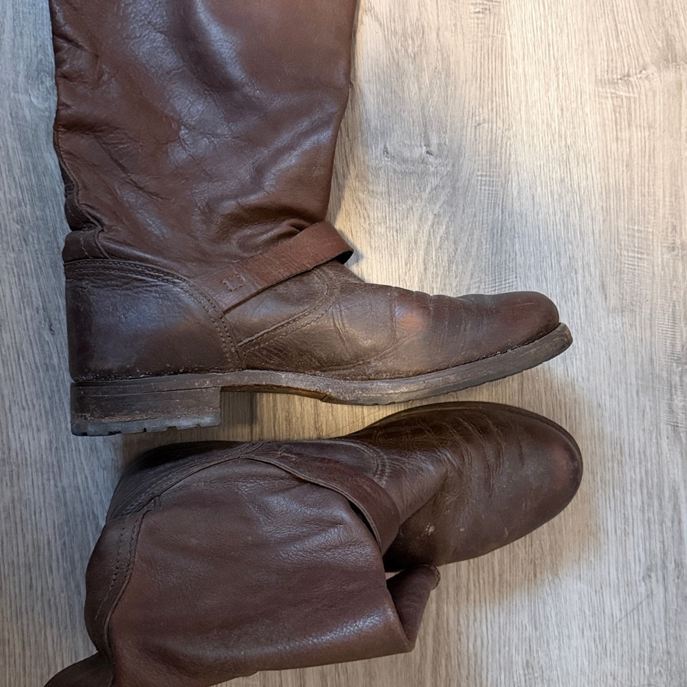 Frye Veronica Slouch boots Extended Calf